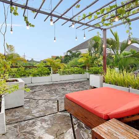 You Think You Know Canggu - Think Again! Stunning Large Luxxe 7Bed Villa Экстерьер фото