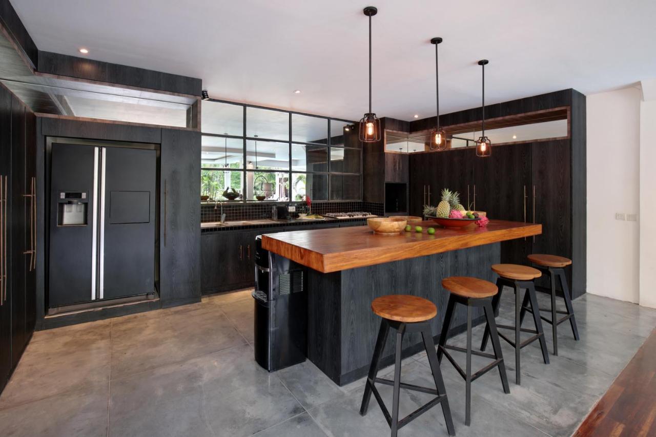 You Think You Know Canggu - Think Again! Stunning Large Luxxe 7Bed Villa Экстерьер фото